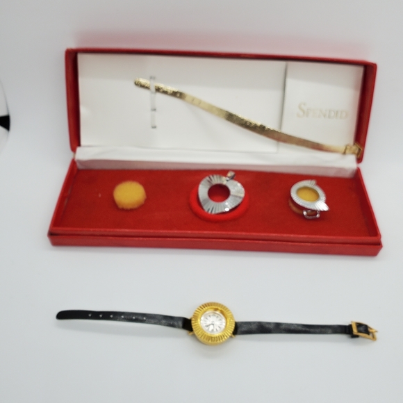 VINTAGE SPENDID WATCH SET - Picture 3 of 7
